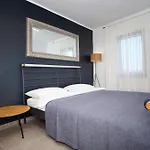 House S Villa