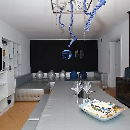 House S Villa Zagrad